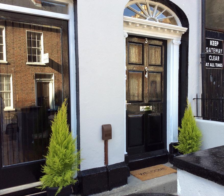 Princes House In The Walled City Londonderry Exterior photo